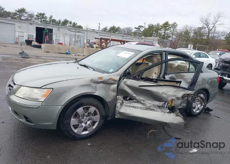 2009 Hyundai Sonata Gls from USA, damaged, VIN 5NPET46C89H482545